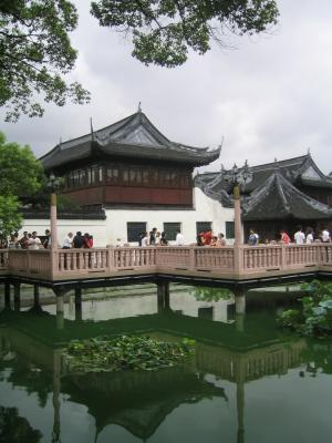 Chinese architecture with pond.JPG