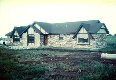 1977-2.JPG