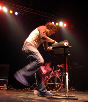 Keyboardist Jamming