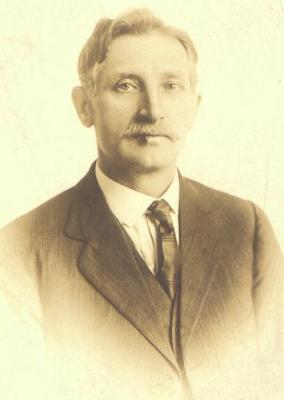 Samuel Marion Sowers, 1914 (49 yrs)  [Note lip cancer]