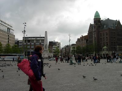 Dam Square, site of lots of important stuff such as the WWII monument .