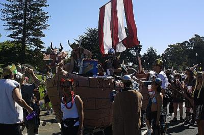 Bay to breakers 2003