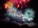 <B>Watching The Show</B><BR><FONT size=2>by Callisto</FONT>