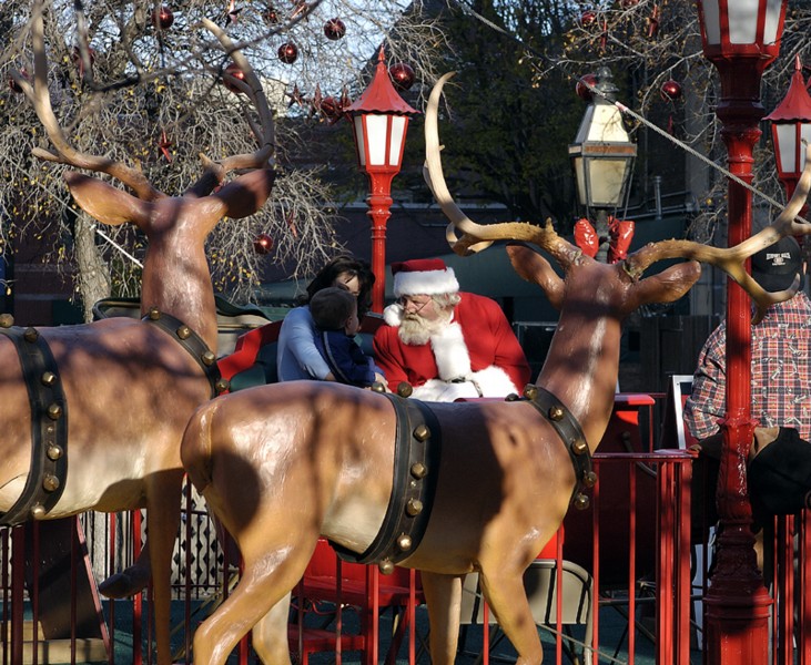<B>Deer Santa</B><BR><Font Size=1>by David Cappello