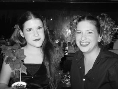 Dsc05960.jpg Christine and Tammy