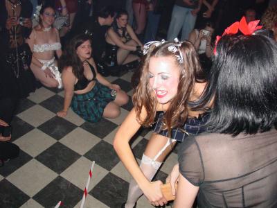 Dsc06114.jpg Time for a spanking
