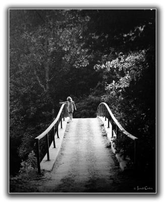 Tracy on bridge