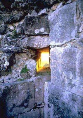 caracol corner observation window.