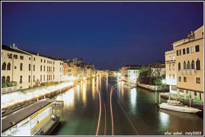 venezia at night IT125AB.jpg