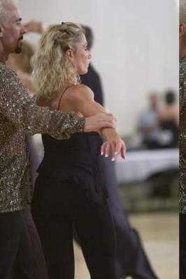 HUSTLE DANCERS CRW_2511.jpg