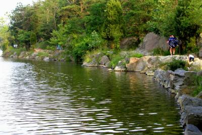 Some sections of the towpath are quite rocky....