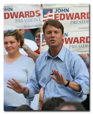 John Edwards campaign rally, Manchester NH Aug 20, 2003