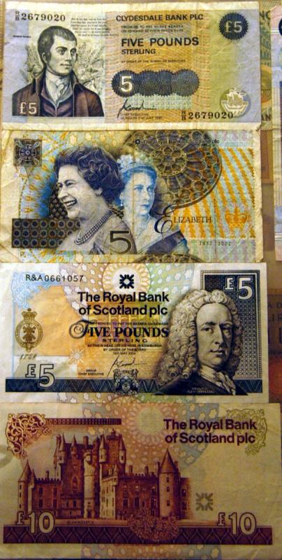The Royal Bank of Scotland and the Clydesdale Bank issue Scottish pounds