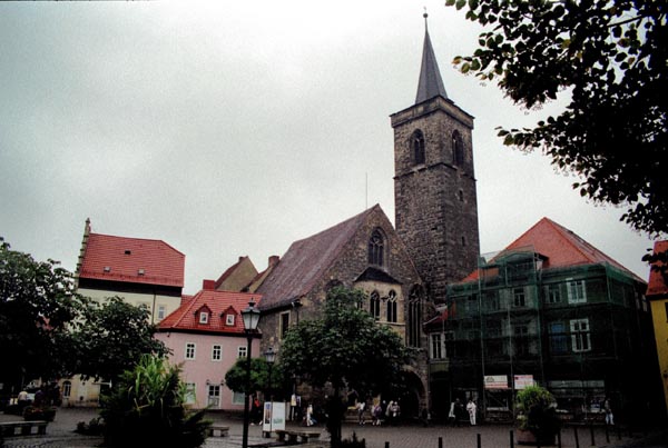 Die gidienkirche ist die einzige erhaltene Brckenkopfkirche.