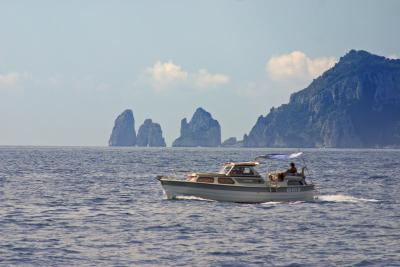 Capri boat
