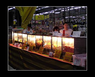 u20/chyeheng/medium/9240645.nightmarketstall.jpg