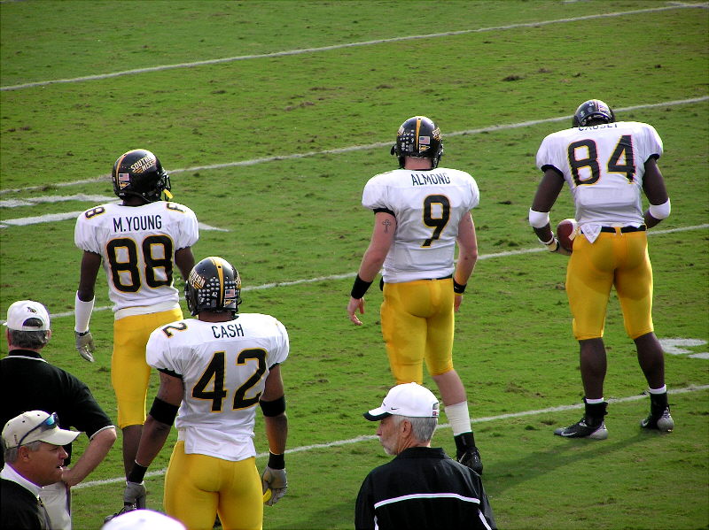 USM QB #9