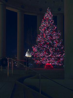 Canadian Embassy in US, Christmas 2002