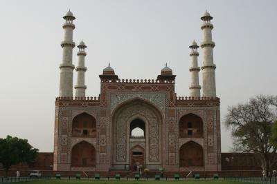 to Taj Mahal