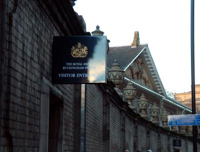 ........Entrance to the Queens Gallery(shop)....soverners galore(the Queen needs your money NOW!!!!.)......LOL!!!!.........