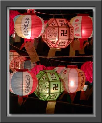 Lanterns for Buddha's 2544th Birthday