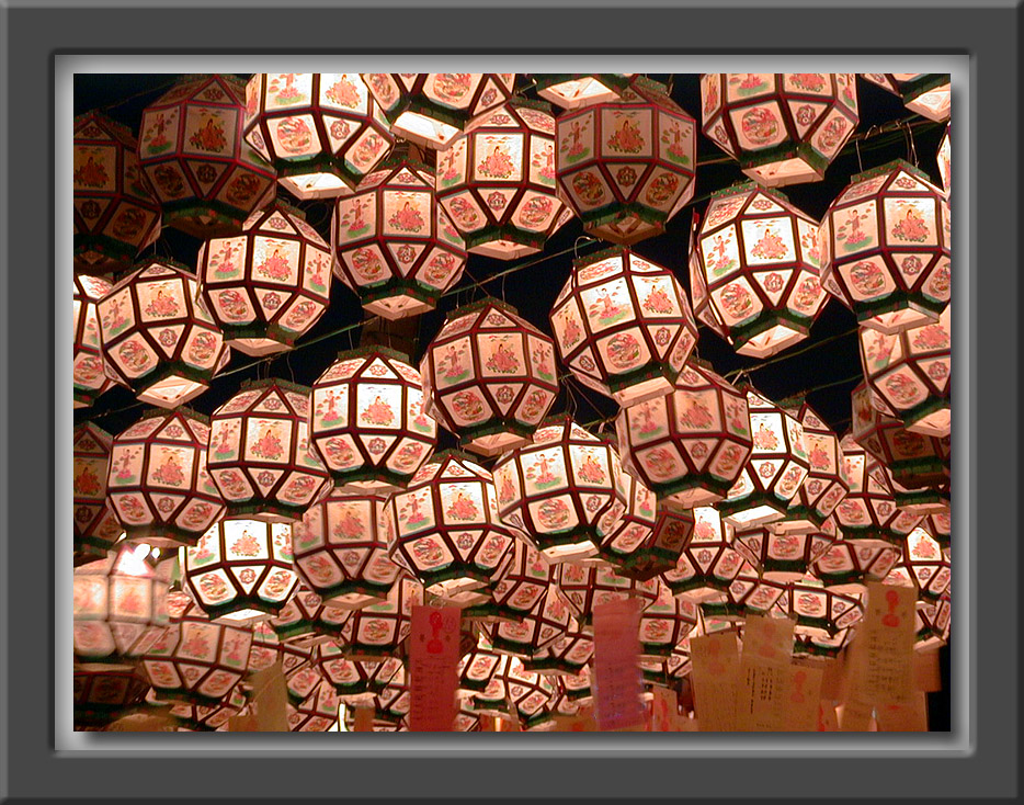 Lanterns for Buddhas 2543rd Birthday