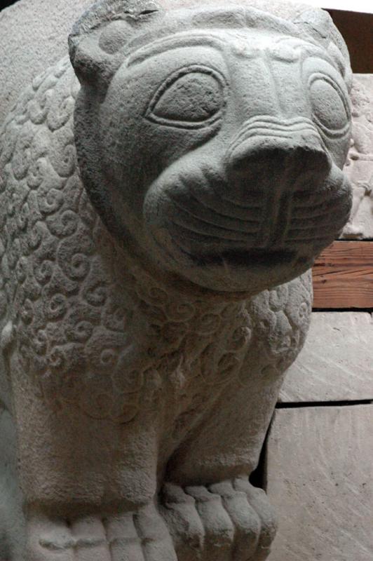 Aslantepe lion