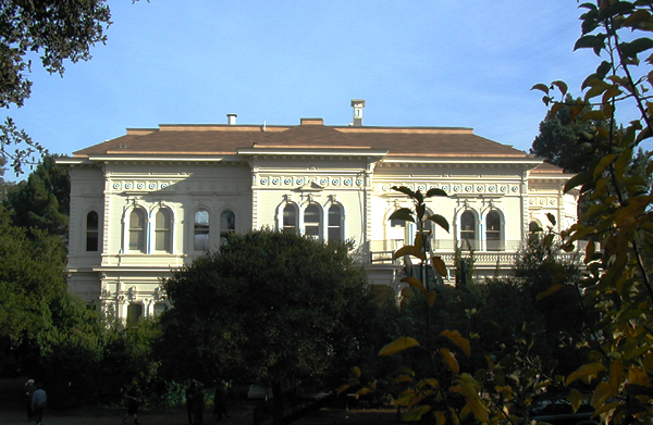 Peninsula Schools Big Building