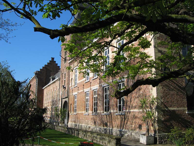 kasteeldomein  terbiest.jpg
