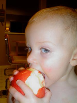 Miles loves apples!