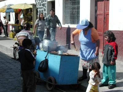 Bunter Sonntagsmarkt in Ibarra