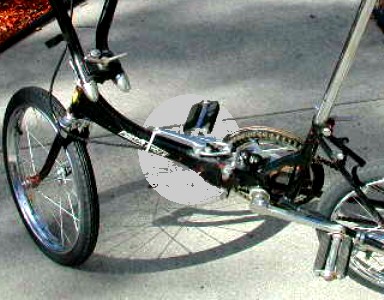 Porta-Cycle's massive, breechblock-type latch assembly