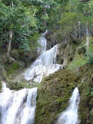 Kuang Si Falls