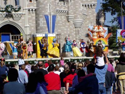 Live Show at Cinderella's Castle 12/20/2002  Oly C-720
