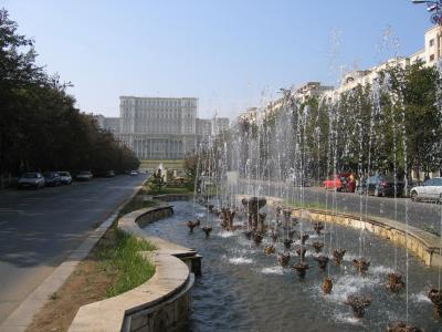Boulevard Unirii lined with fountains leading up to the Palace of Parliament (=Ceausescu's former palace)