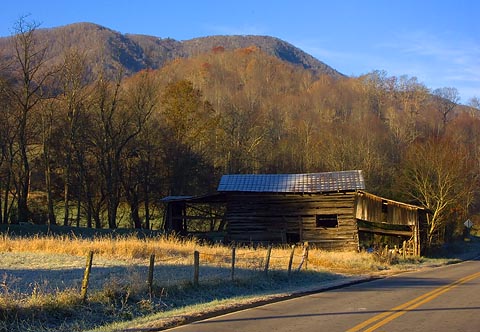 Mountain Barn 6945