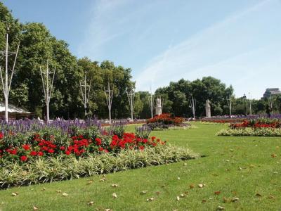 Buckingham Garden