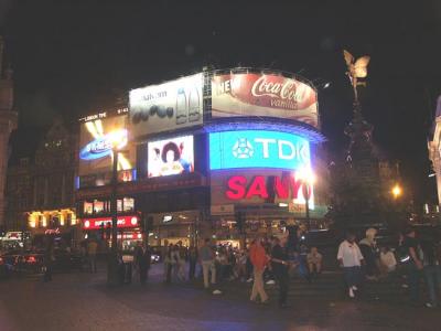 Piccadilly Circus 3