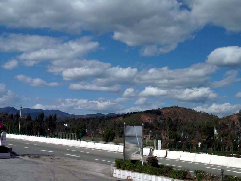 On the way to Kunming 1