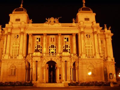 National Theater at night