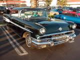 1957 Pontiac Starchief - Pasadena Fuddruckers Sat. Nite cruise