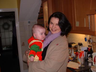 u21/anthonyr/medium/9856891.AndreaCaitriona.jpg