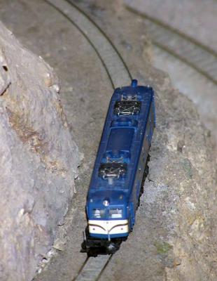 bA160031a.jpg