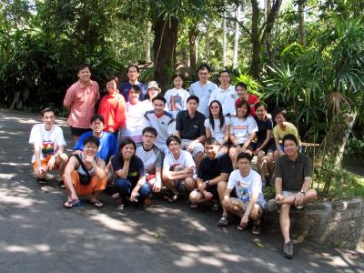 u21/bolts/medium/35233195.rafting1.jpg