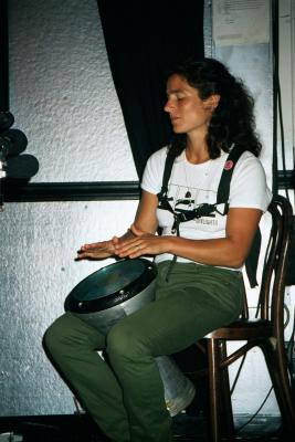 u21/caya3251/medium/9604859.jessica_drum_01.jpg