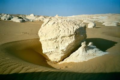 witte woestijn heuvels witte kalksteen 3_filtered.jpg