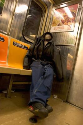 u21/chrisso/medium/36681039.HeadlessCommuter2.jpg