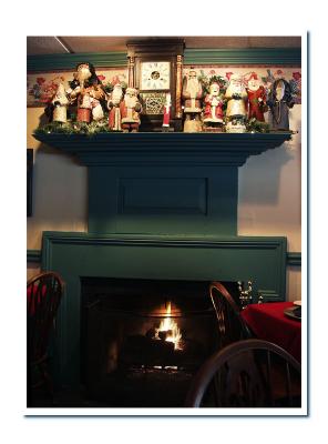 The fireplace (Pines Tavern).
