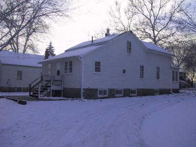Karen's mom's house.JPG