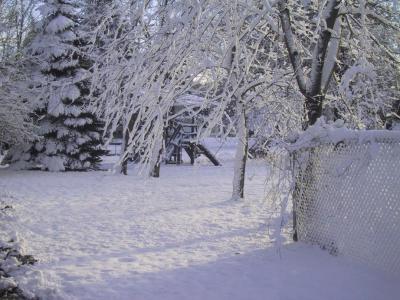 Snow on kids playhouse.JPG